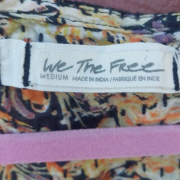 We The Free Multicolor Abstract Top blouse cool meadow print M - Picture 2 of 7